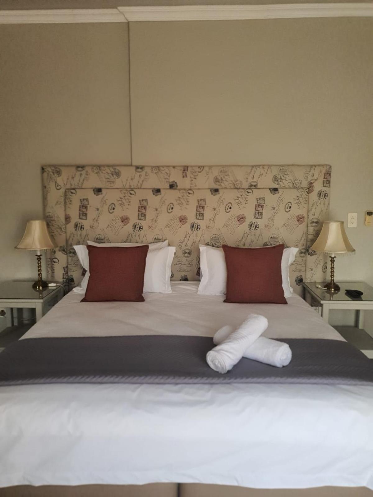Pecan Farm Guesthouse Louis Trichardt Esterno foto