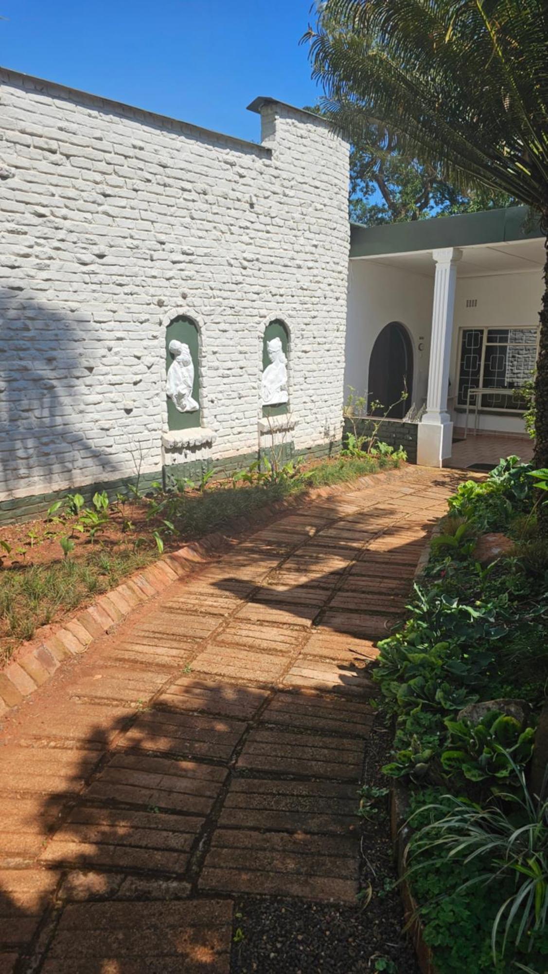 Pecan Farm Guesthouse Louis Trichardt Esterno foto