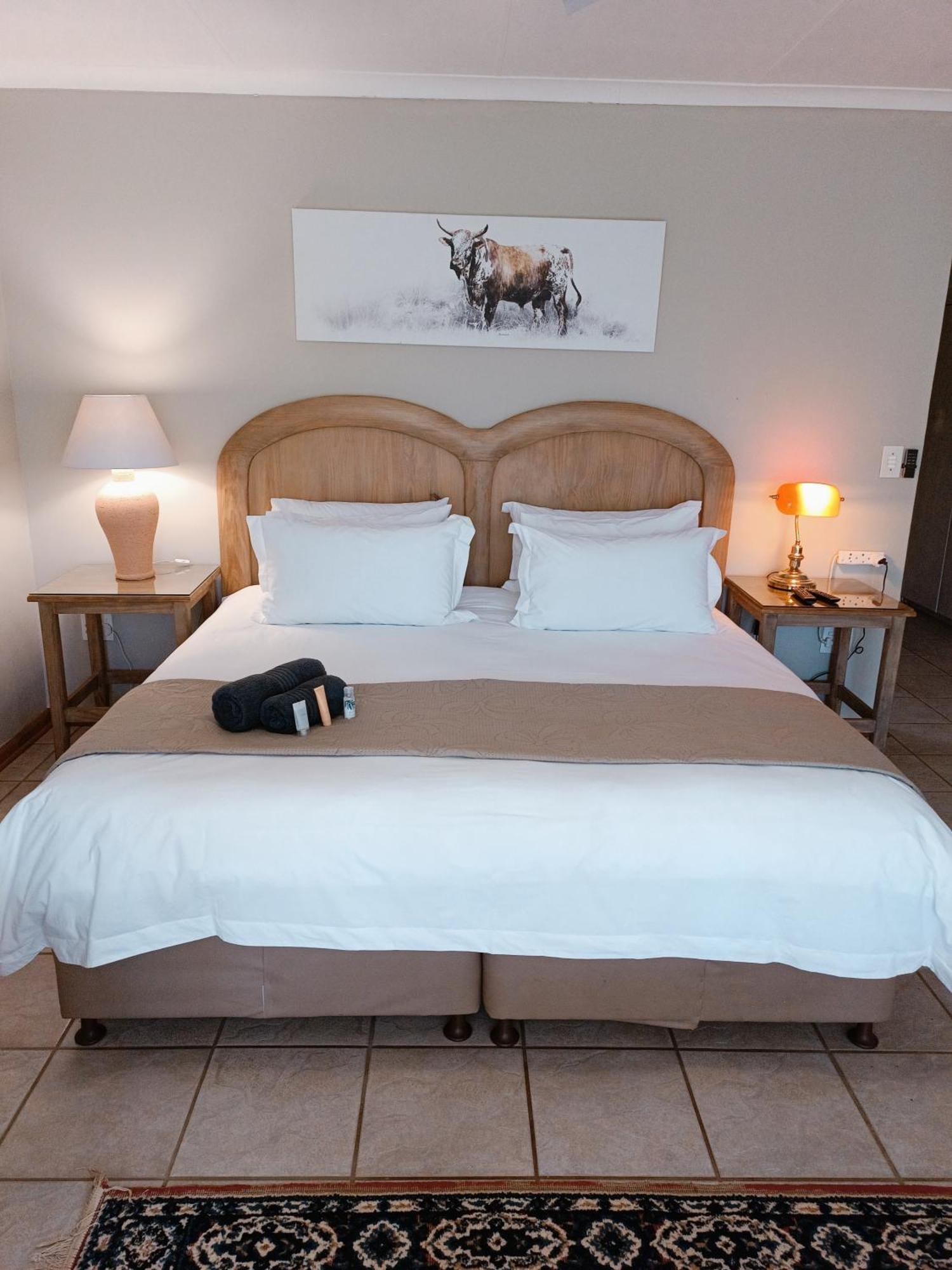 Pecan Farm Guesthouse Louis Trichardt Esterno foto